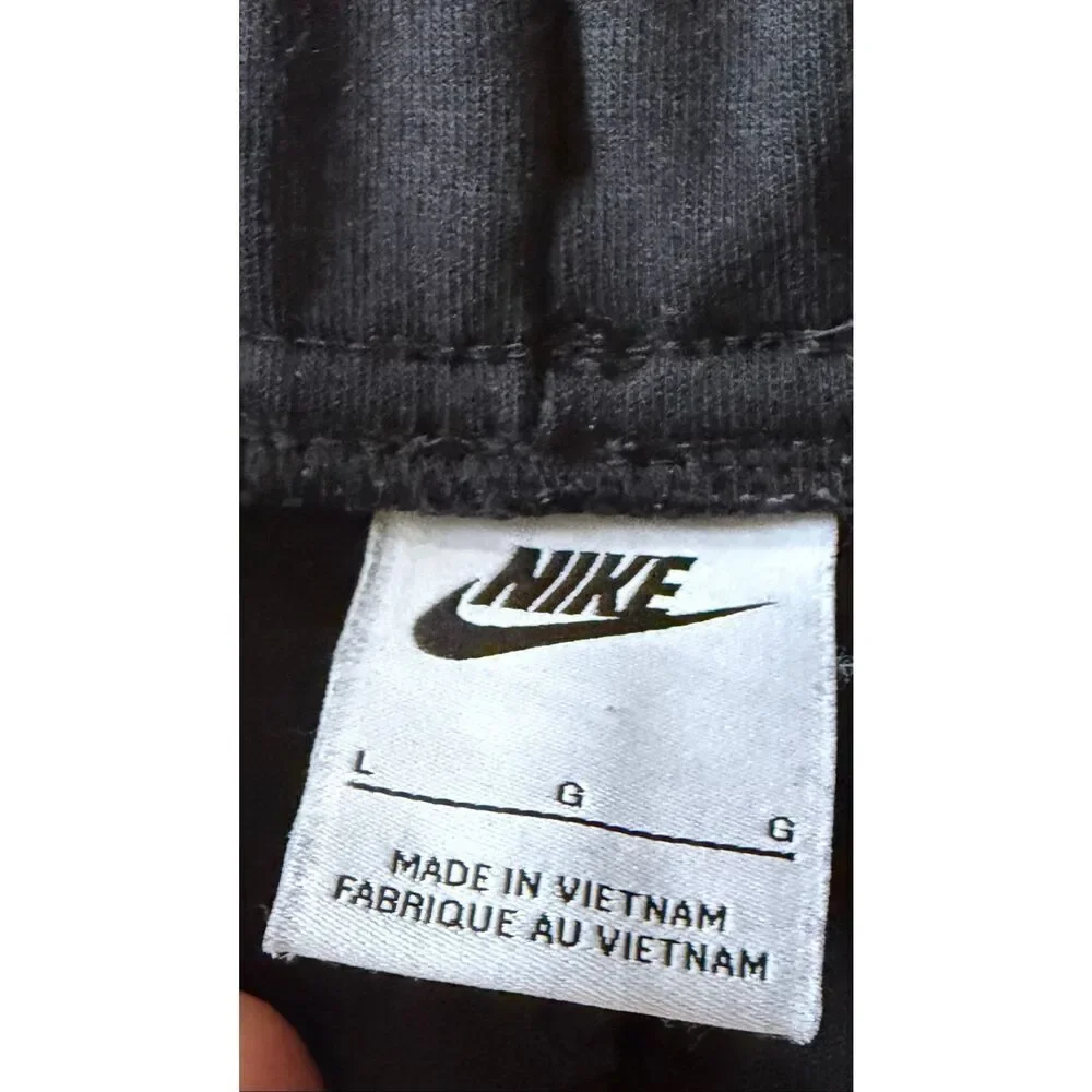 Nike Black Jogger Pants Size L Athletic Tapered Drawstring